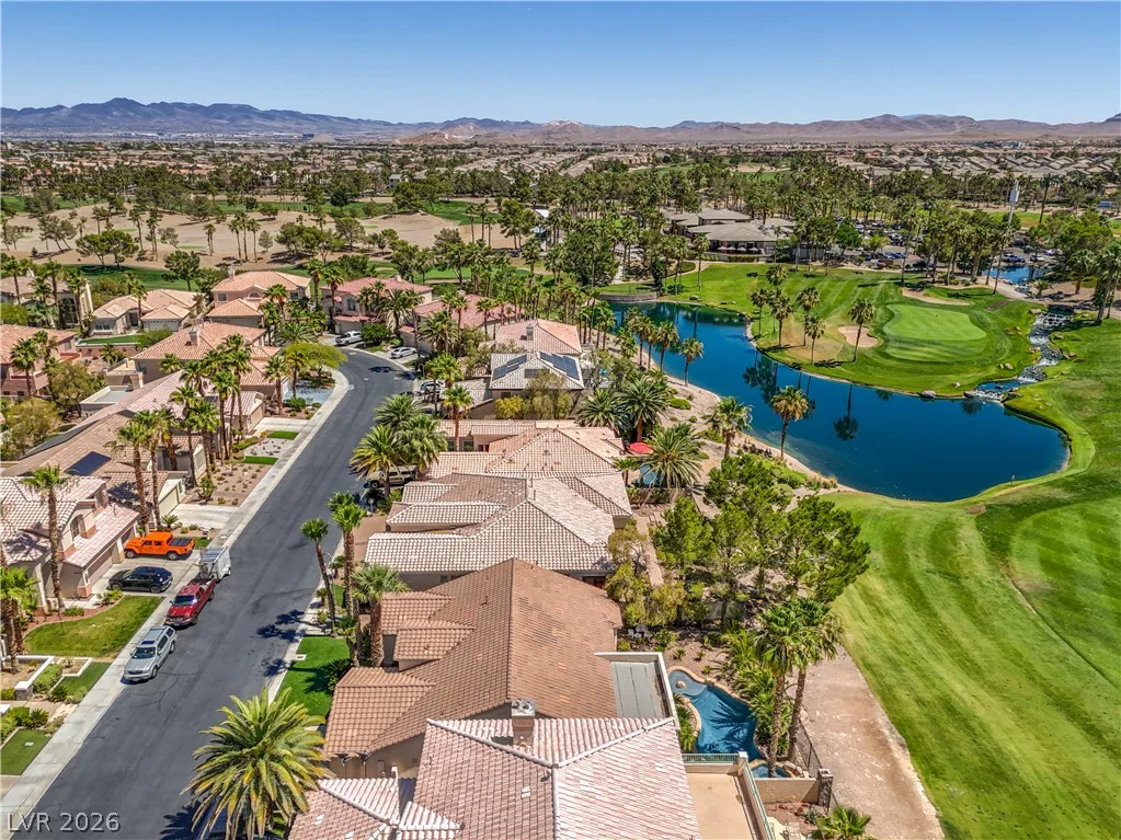 251 Cliff Valley, Las Vegas, NV 89148