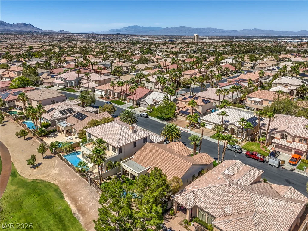 251 Cliff Valley, Las Vegas, NV 89148