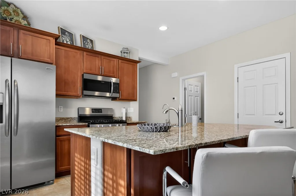2707 ChinaBerry Hill, Laughlin, NV 89029