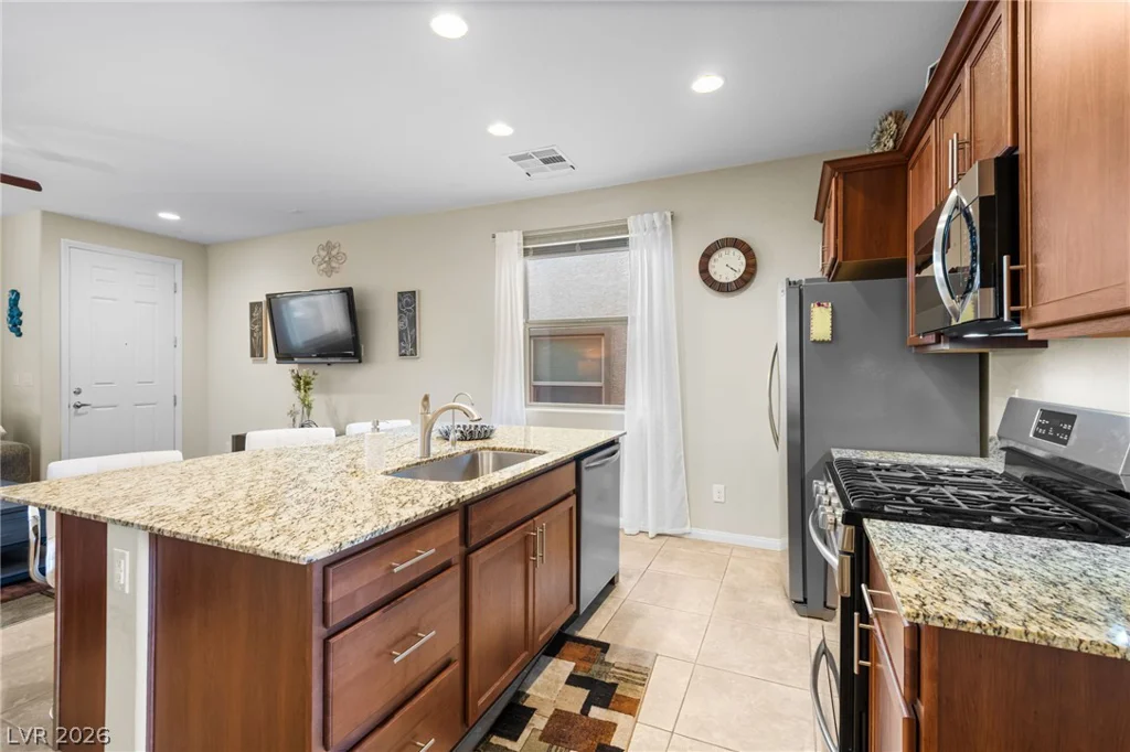 2707 ChinaBerry Hill, Laughlin, NV 89029