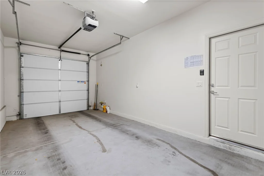 2707 ChinaBerry Hill, Laughlin, NV 89029