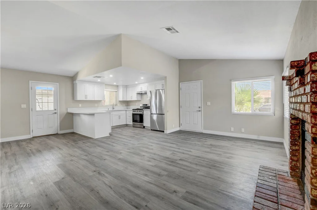 3948 New Hope, Las Vegas, NV 89110