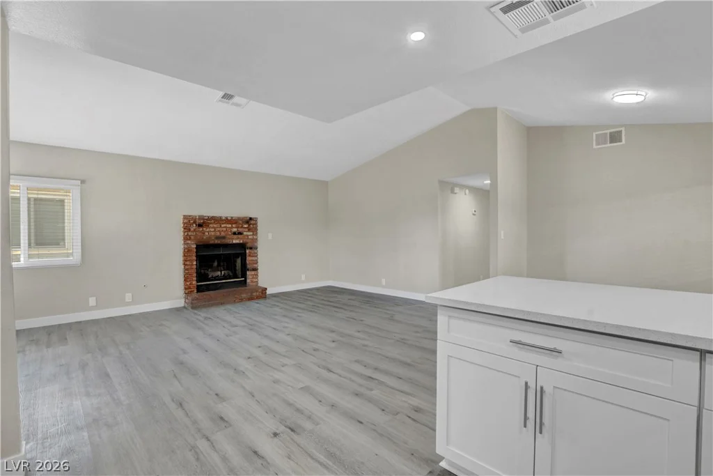 3948 New Hope, Las Vegas, NV 89110
