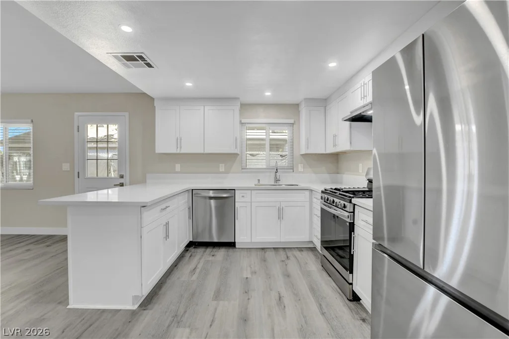 3948 New Hope, Las Vegas, NV 89110