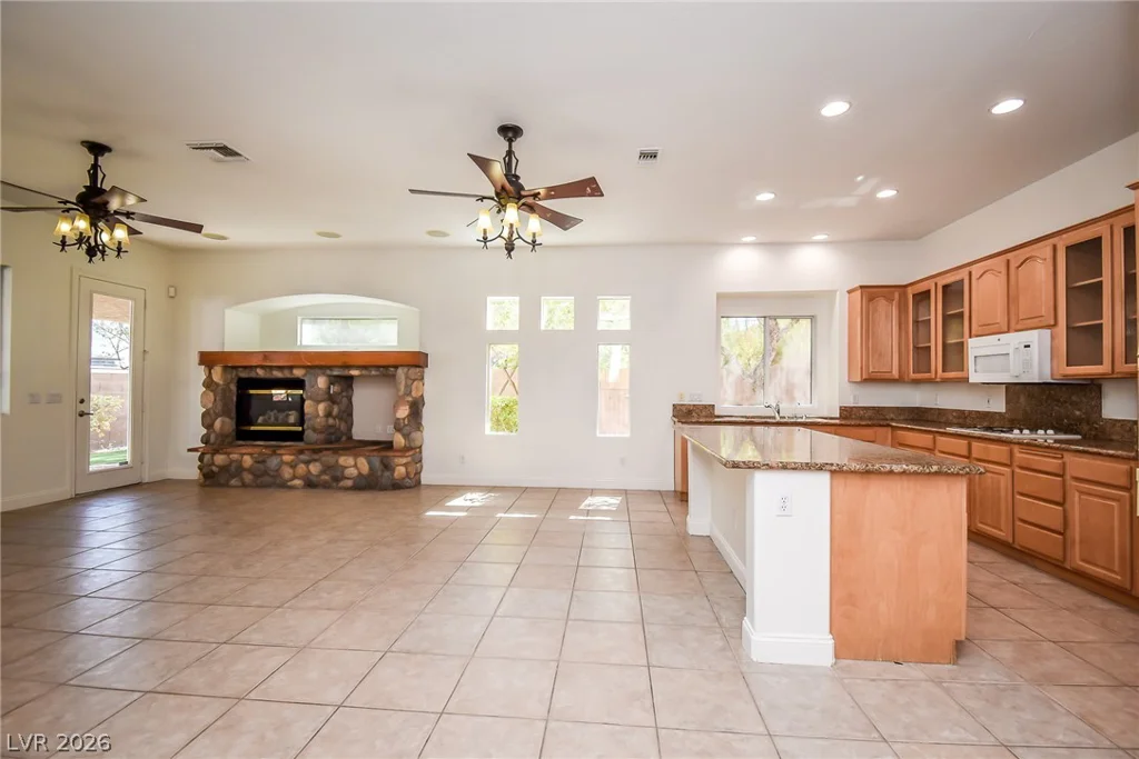 10243 Bright Harbor, Las Vegas, NV 89135