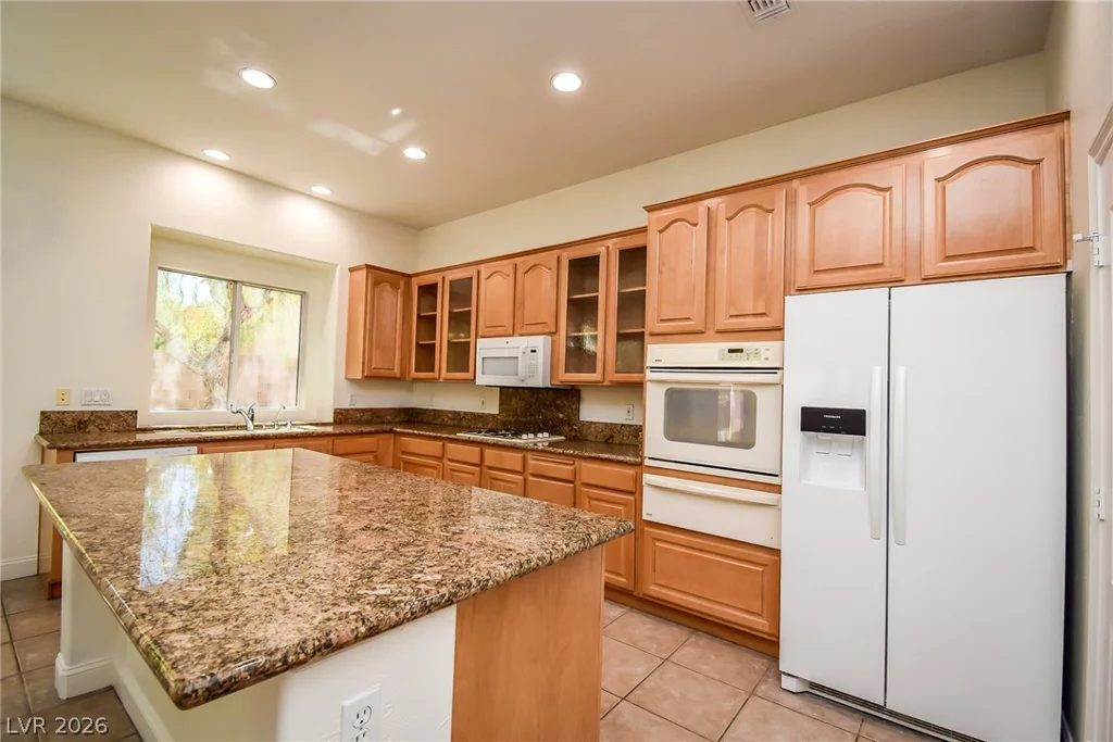 10243 Bright Harbor, Las Vegas, NV 89135