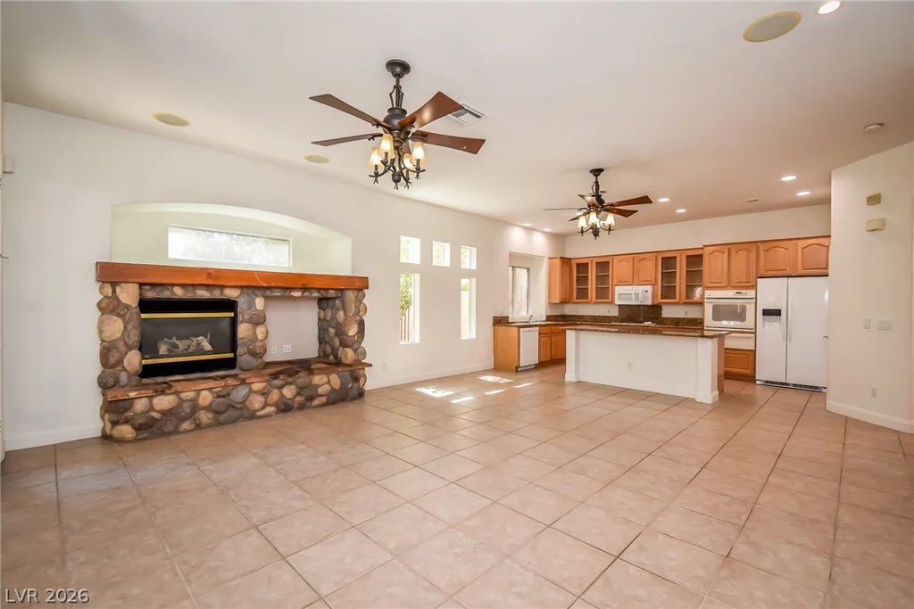 10243 Bright Harbor, Las Vegas, NV 89135