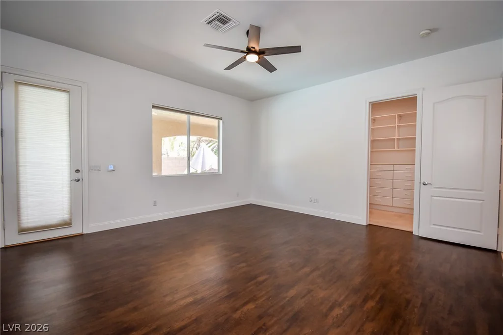 10243 Bright Harbor, Las Vegas, NV 89135