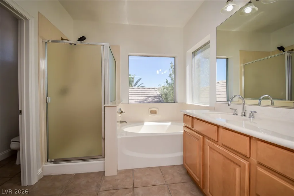 10243 Bright Harbor, Las Vegas, NV 89135