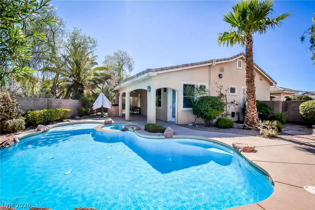 10243 Bright Harbor, Las Vegas, NV 89135