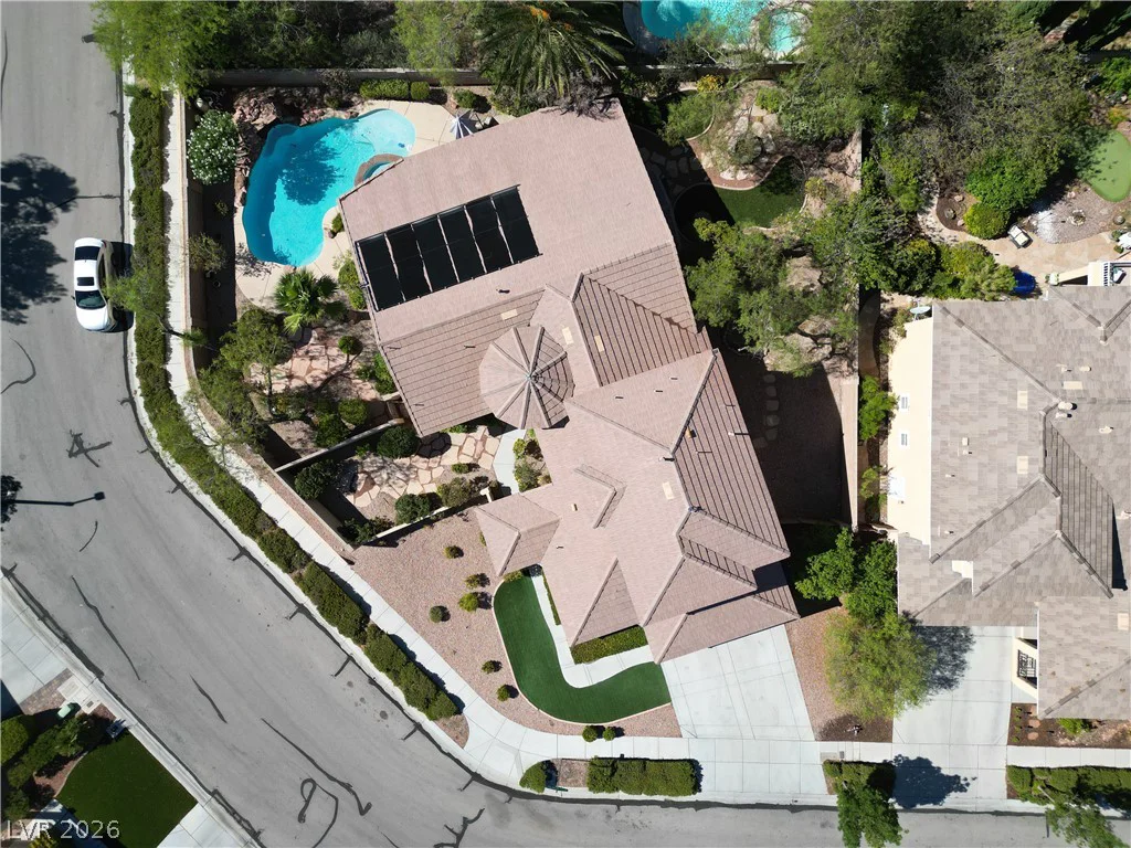 10243 Bright Harbor, Las Vegas, NV 89135