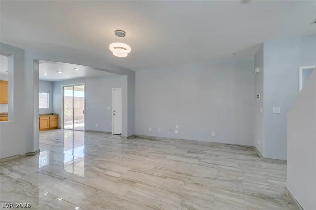 91 Lockheed, Las Vegas, NV 89183