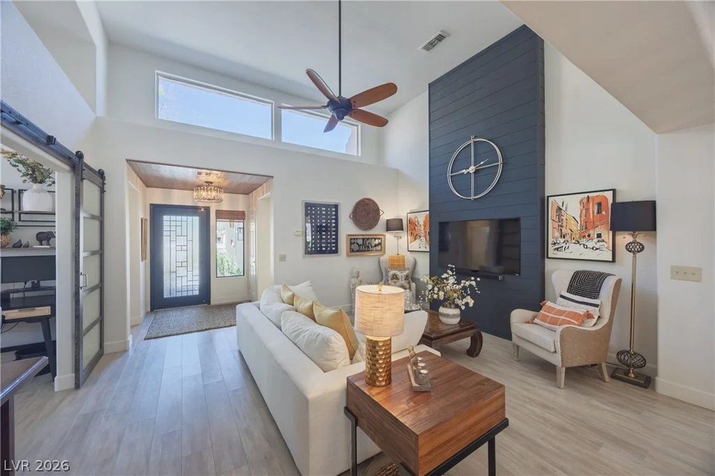 2405 Dove Valley, Las Vegas, NV 89134