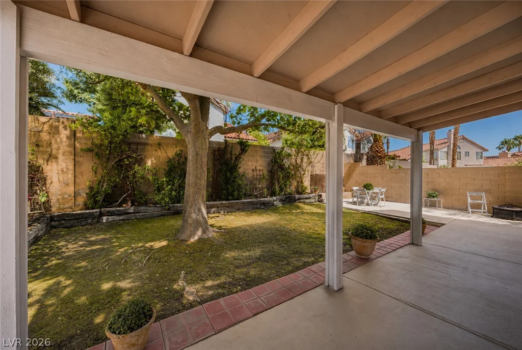 327 Abbington, Henderson, NV 89074