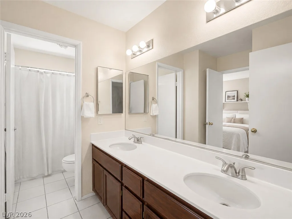 327 Abbington, Henderson, NV 89074