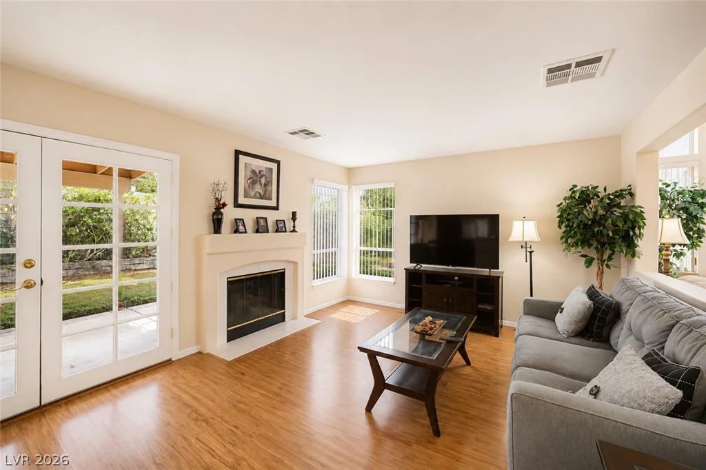327 Abbington, Henderson, NV 89074