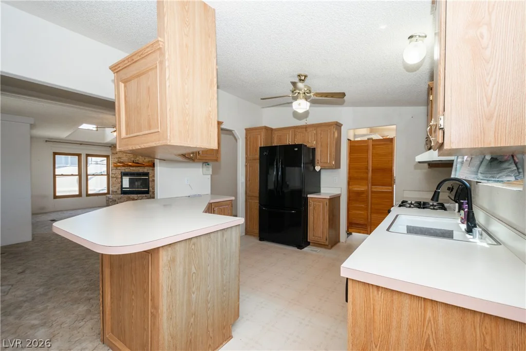 6461 Creb, Pahrump, NV 89060