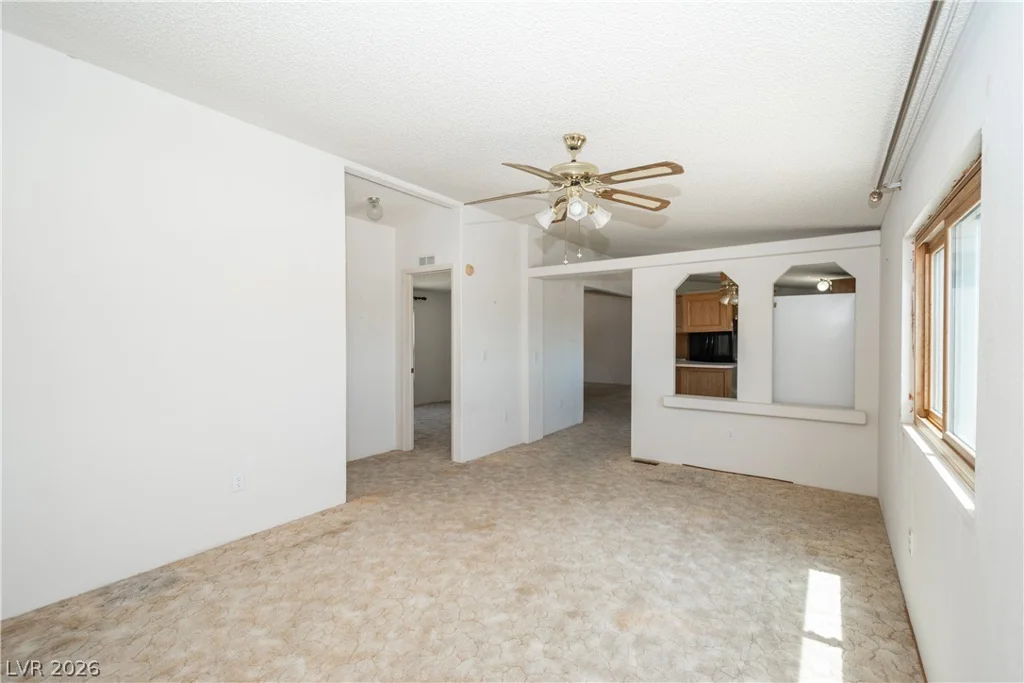 6461 Creb, Pahrump, NV 89060