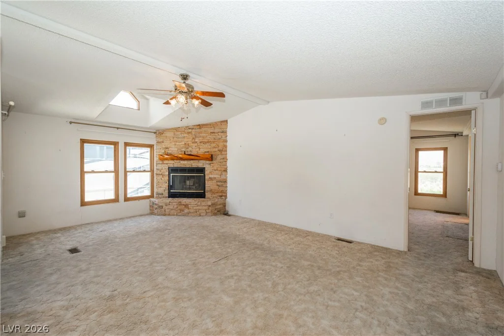 6461 Creb, Pahrump, NV 89060