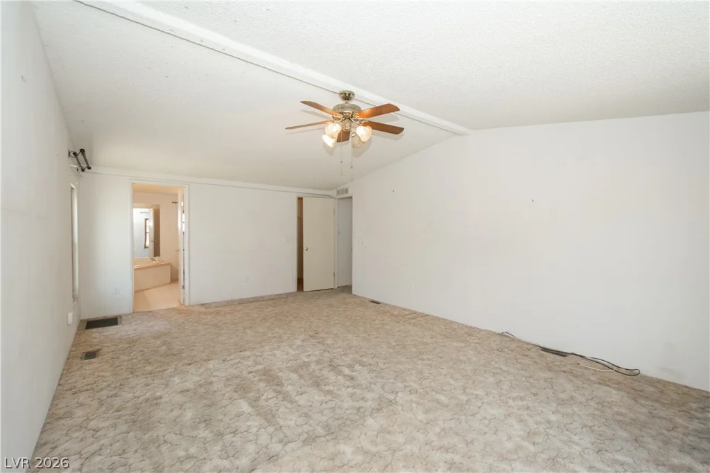 6461 Creb, Pahrump, NV 89060