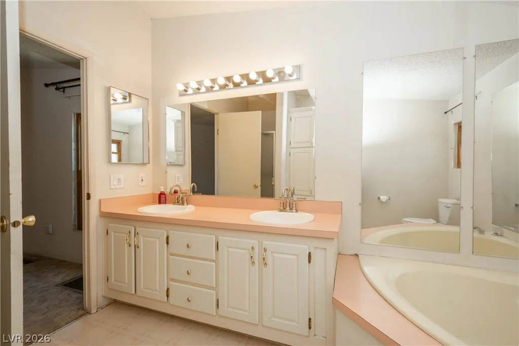 6461 Creb, Pahrump, NV 89060