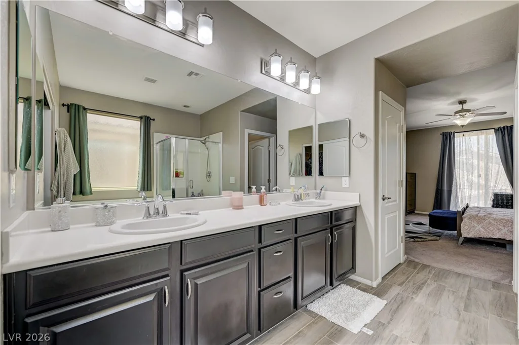 7306 Rainford, Las Vegas, NV 89148
