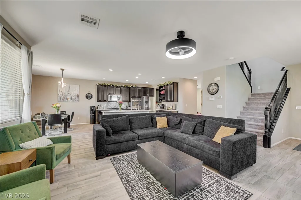 7306 Rainford, Las Vegas, NV 89148
