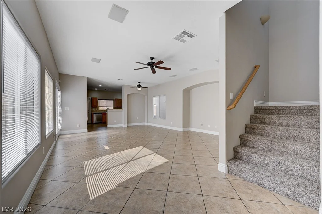 9004 Snowtrack, Las Vegas, NV 89149