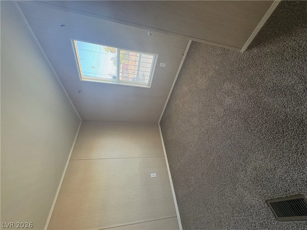 100 Sir George, Las Vegas, NV 89110