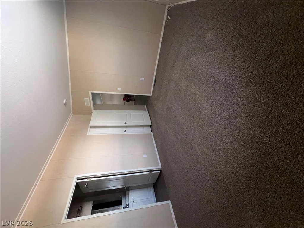 100 Sir George, Las Vegas, NV 89110