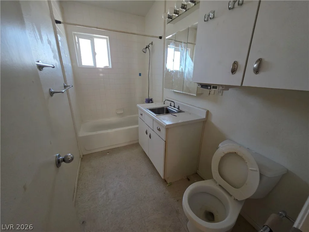 2806 Perliter, North Las Vegas, NV 89030