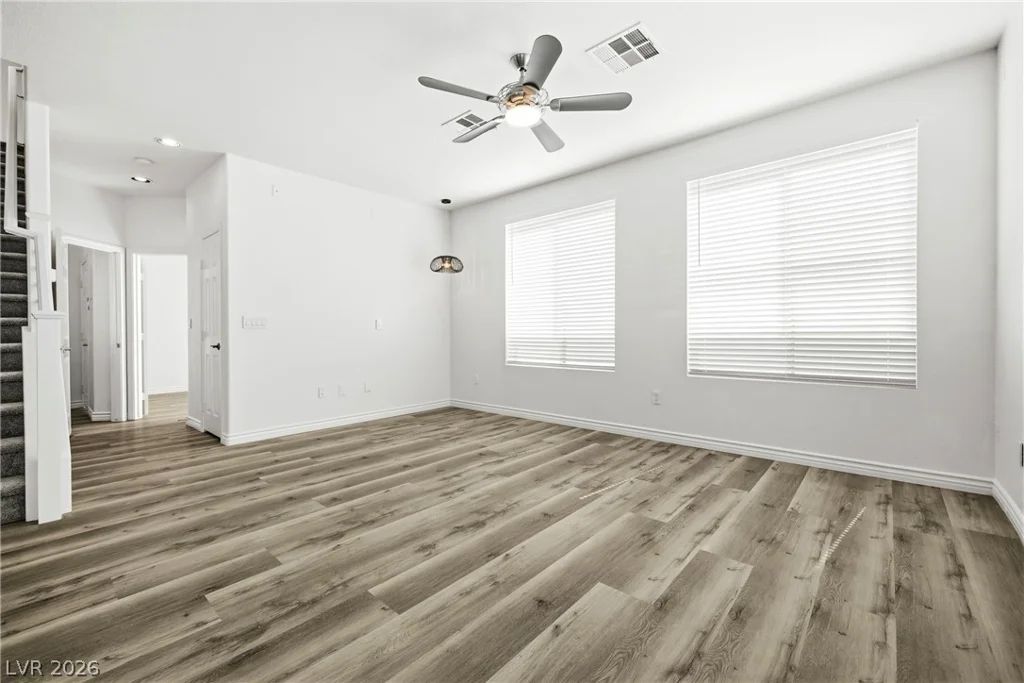 8352 Cambridge Grove, Las Vegas, NV 89139