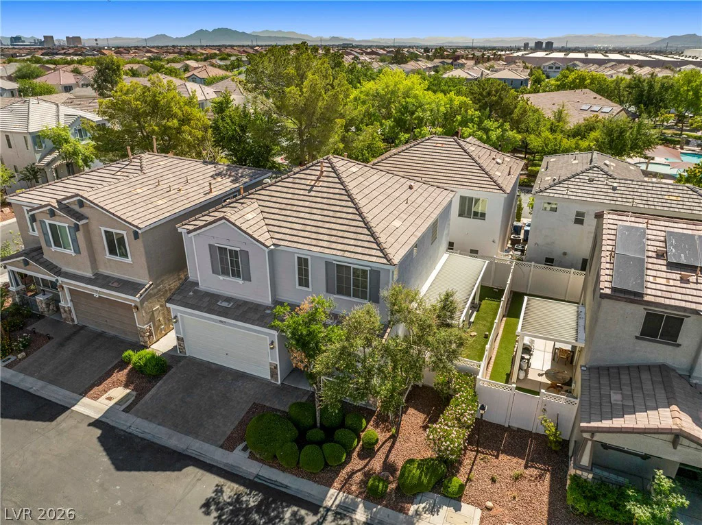8352 Cambridge Grove, Las Vegas, NV 89139
