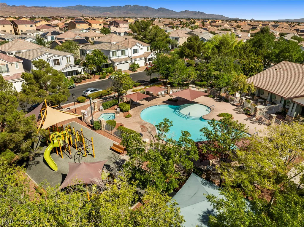 8352 Cambridge Grove, Las Vegas, NV 89139