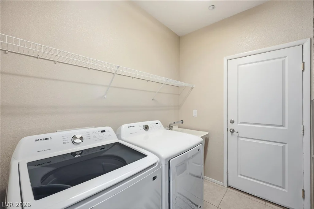10717 Cape Shore, Las Vegas, NV 89166