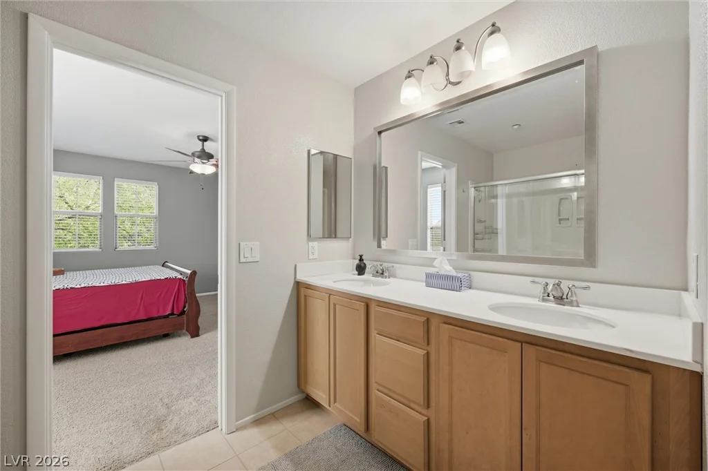 10717 Cape Shore, Las Vegas, NV 89166
