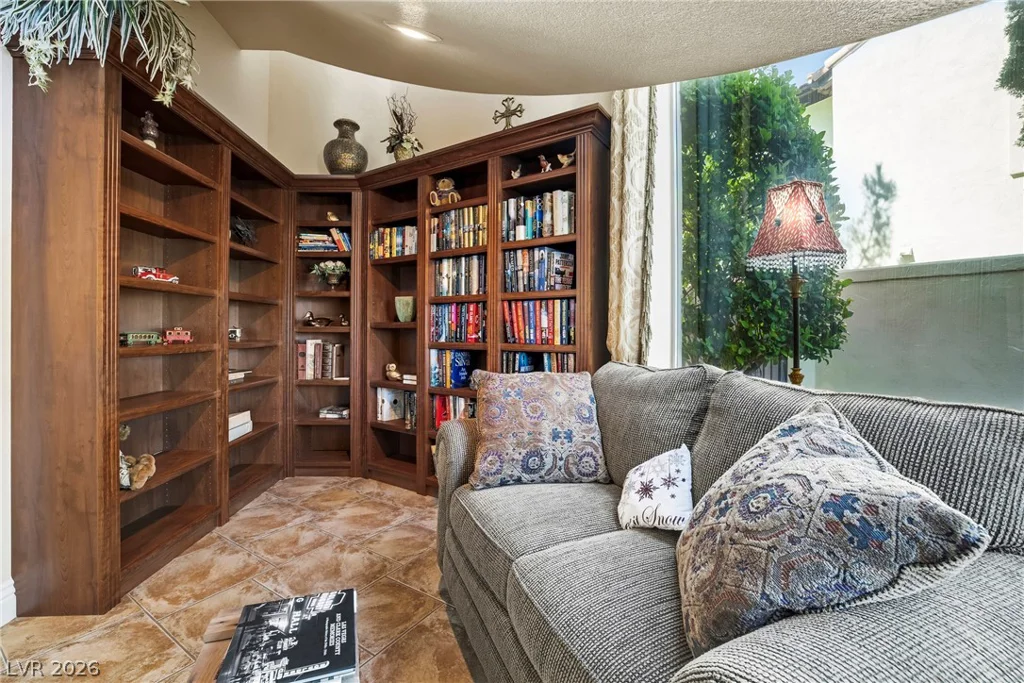 9740 Verlaine, Las Vegas, NV 89145