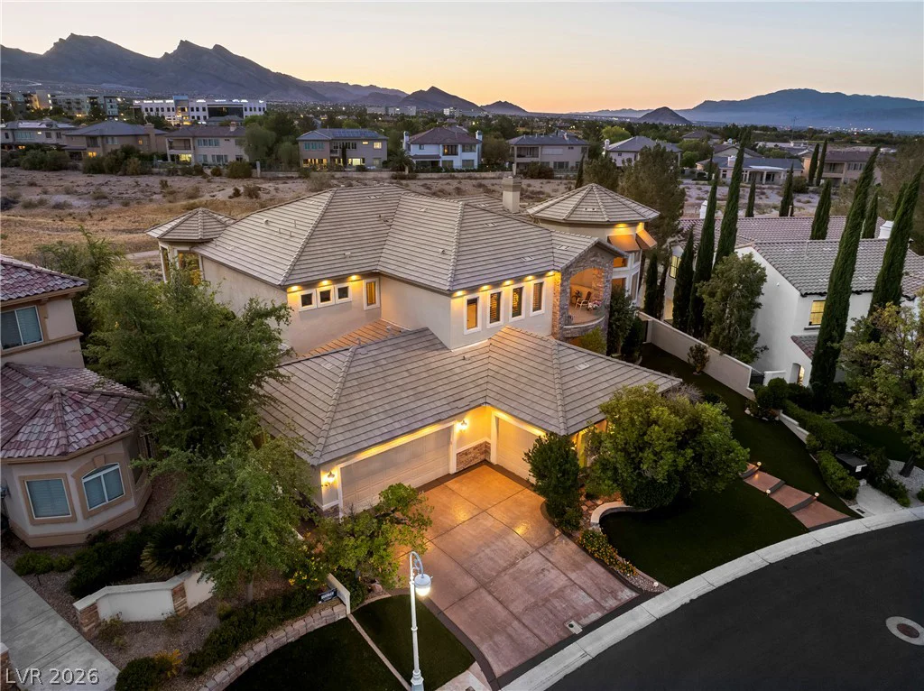 9740 Verlaine, Las Vegas, NV 89145