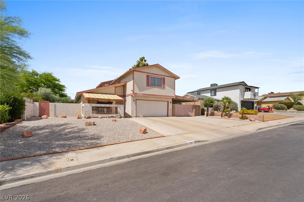 6364 Moonglow, Las Vegas, NV 89156