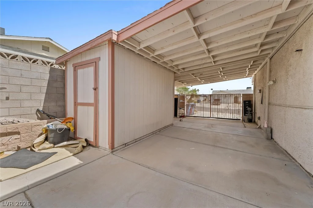 6364 Moonglow, Las Vegas, NV 89156