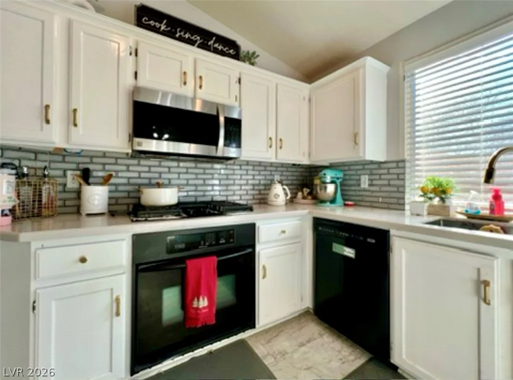 8116 SEDONA SUNSET, Las Vegas, NV 89128