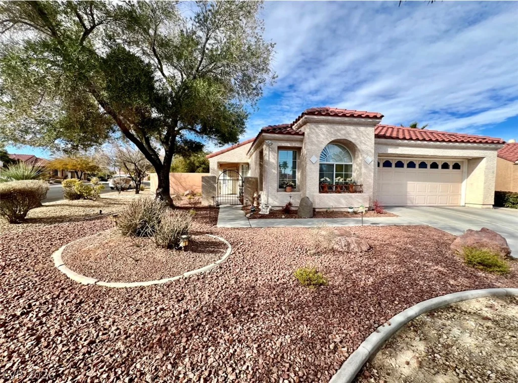 8116 SEDONA SUNSET, Las Vegas, NV 89128