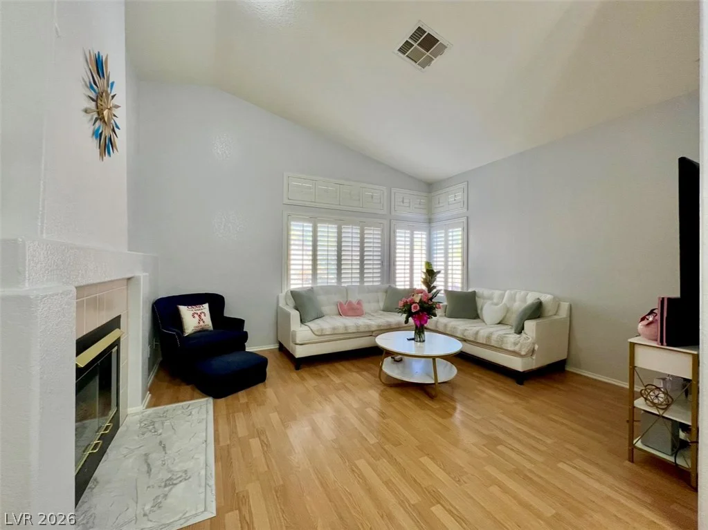 8116 SEDONA SUNSET, Las Vegas, NV 89128