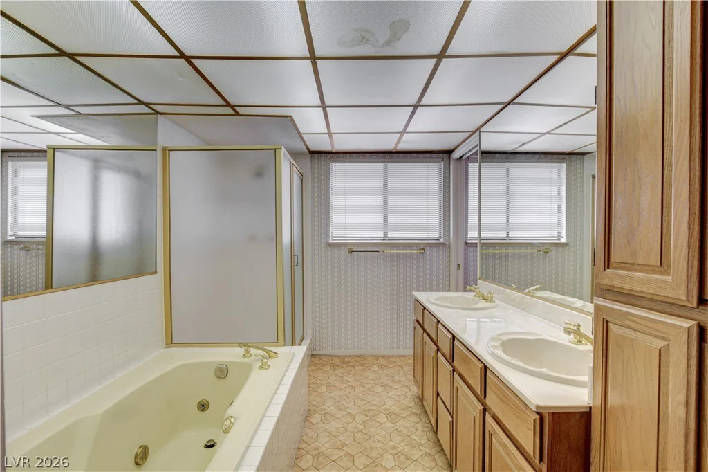 1751 Reno, Las Vegas, NV 89119