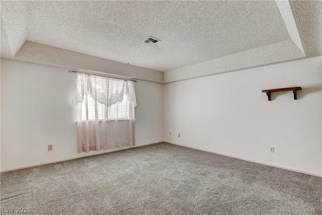 1751 Reno, Las Vegas, NV 89119