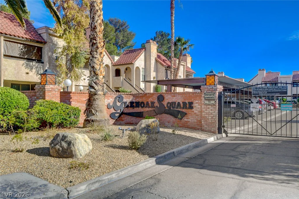 1751 Reno, Las Vegas, NV 89119