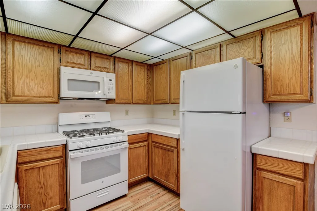 1751 Reno, Las Vegas, NV 89119