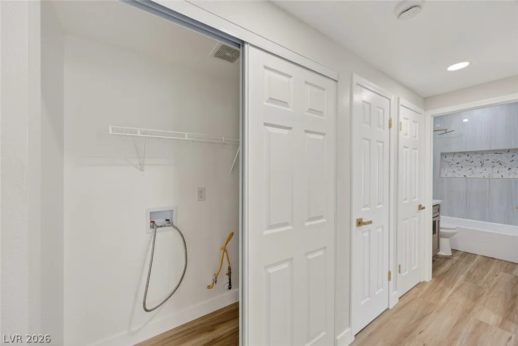 4820 Black Bear, Las Vegas, NV 89149