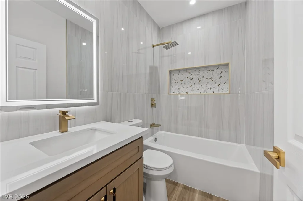 4820 Black Bear, Las Vegas, NV 89149