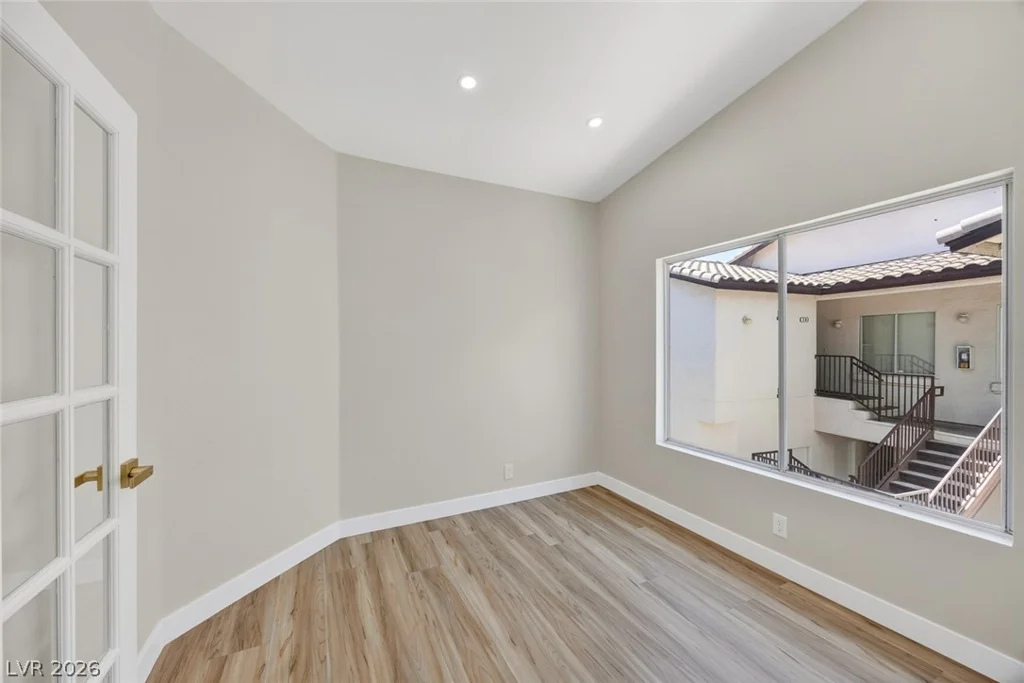4820 Black Bear, Las Vegas, NV 89149